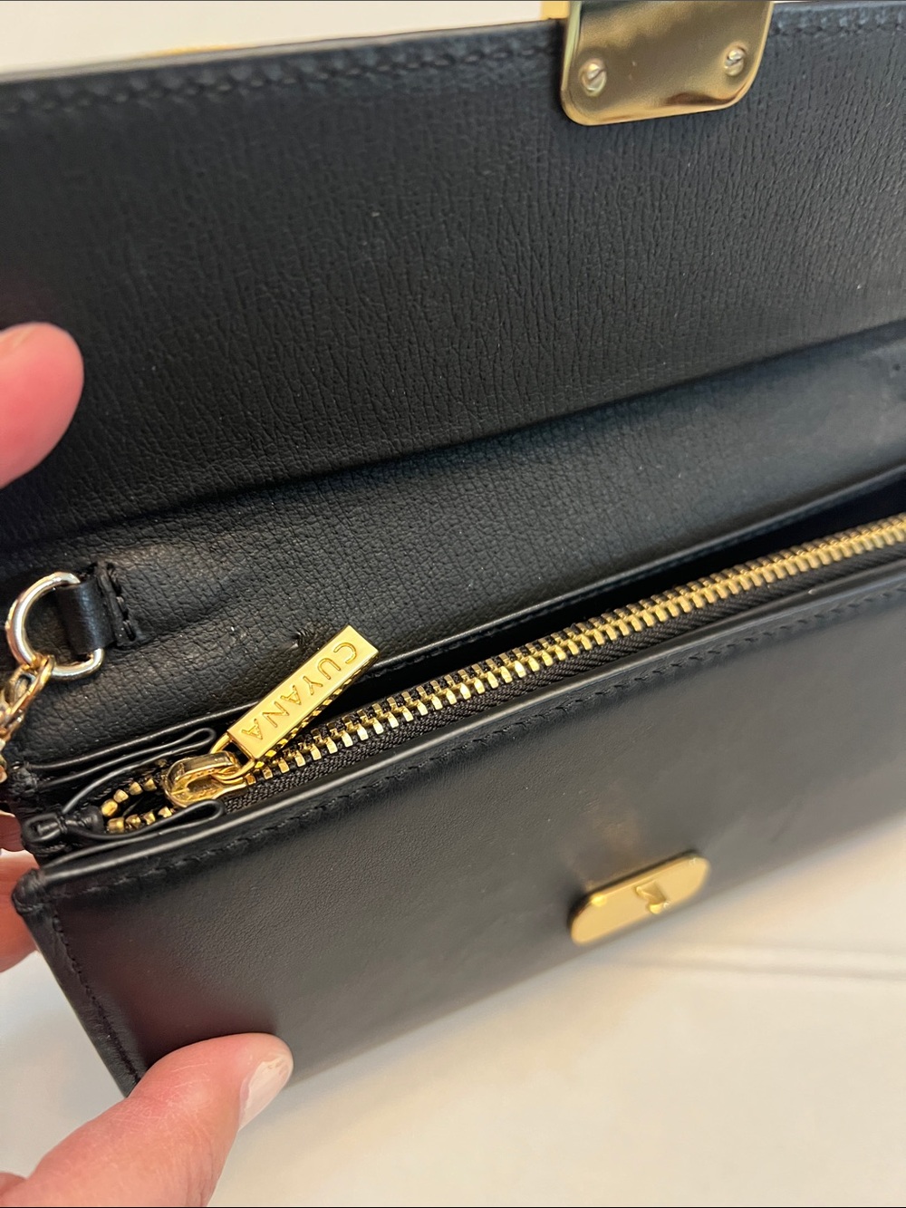 CUYANA CROSSBODY CHAIN BLACK LEATHER CLUTCH WALLET BAG - Picture 10 of 16